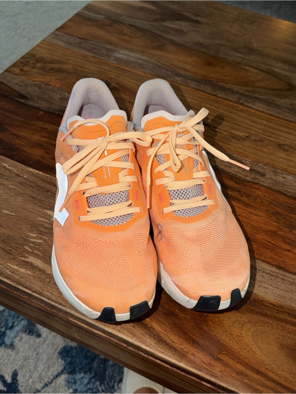 On Running Women’s Peach/Orange Athletic Running Sneakers